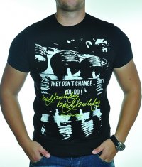 UNTIRINGUS T-Shirt Change